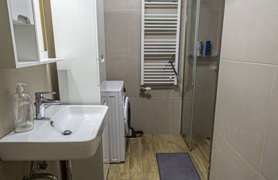 Rental of a bright 2-room apartment, 44 m², Voždovac, Belgrade, Serbia